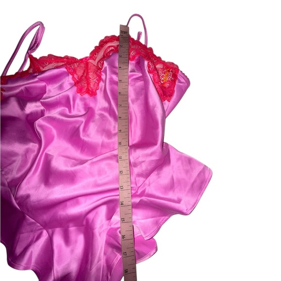 SKIMS Woven Shine Lace Teddy Neon Orchid Pink Size XS Sold Out - Picture 5 of 9